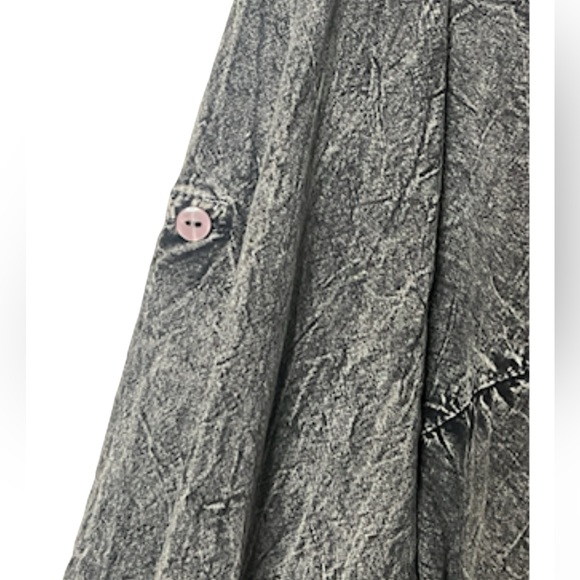 NWT Chic Connection Embroidered Acid wash button up tunic blouse Size L - Picture 11 of 13